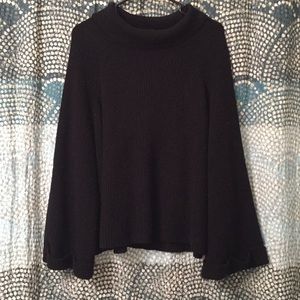 Leith // oversized loose black sweater. Very comfy